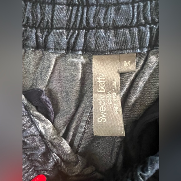 Sweaty Betty Twilight Sport 7/8 Length Chambray Side Stripe Joggers - Picture 8 of 9